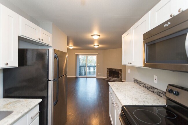Building Photo - 12225 SW Longhorn Ln