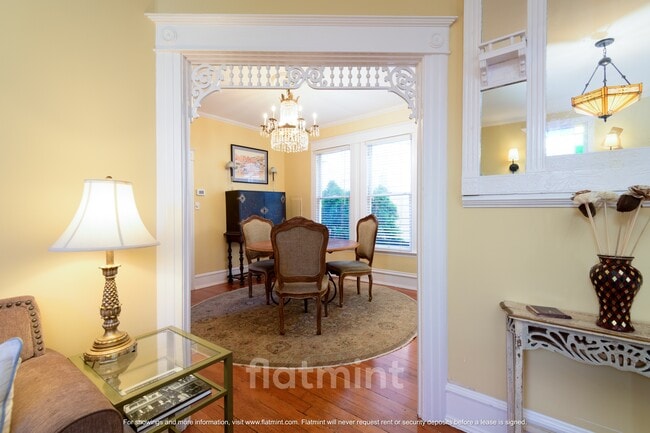 Building Photo - 750 N 75th St