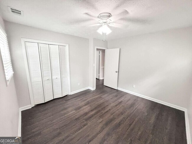 Building Photo - 1552 Blackwell Rd
