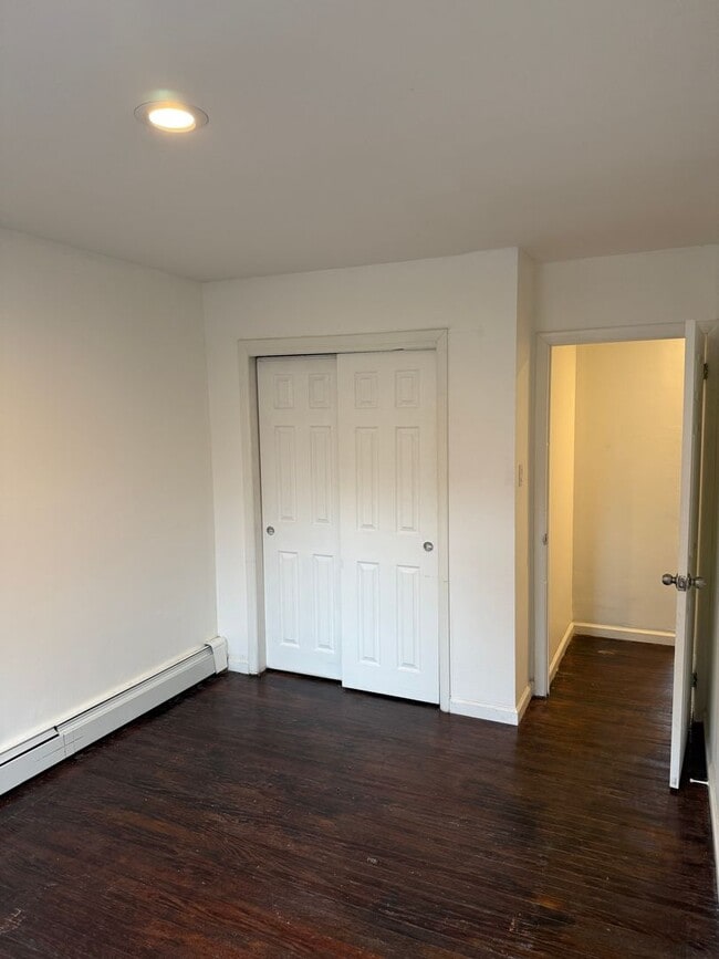 Building Photo - 720 Pine St