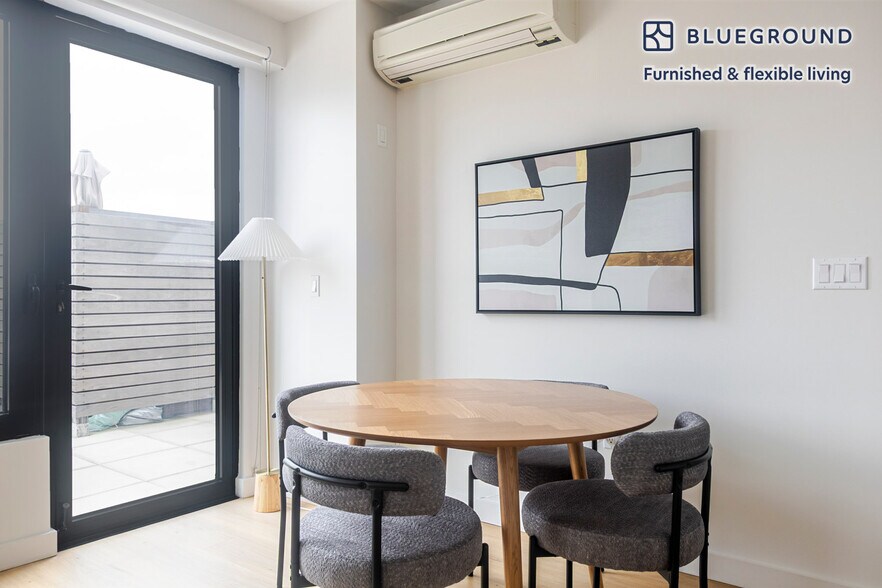 Building Photo - 37-05 30th St