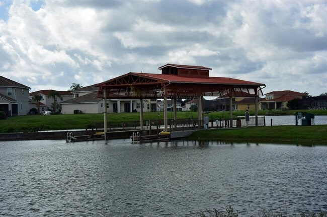 Building Photo - 3964 Carrick Bend Dr