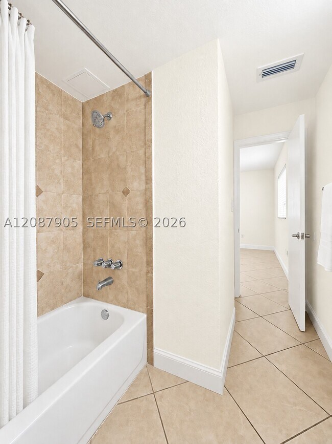 Building Photo - 8475 SW 94th St