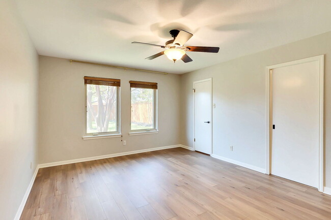 Building Photo - 5309 Beckett Cir