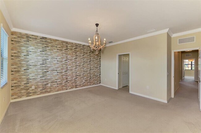 Building Photo - 20210 Lagente Cir