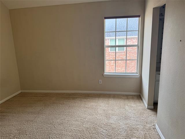 Building Photo - 237 Bricknell Ln