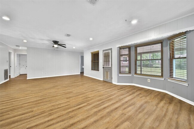 Building Photo - 1626 Hamblen Rd