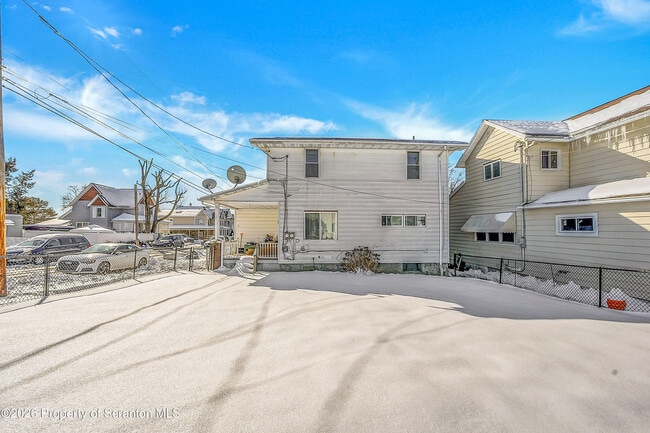 Building Photo - 227 N Rebecca Ave