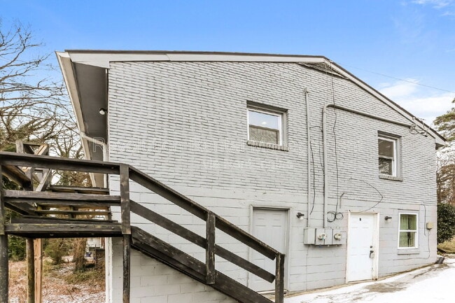 Building Photo - 79 Anderson Ave NW