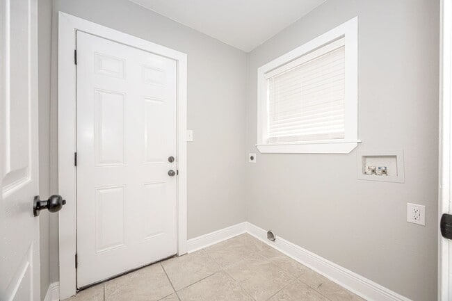 Building Photo - Completed Updated Home for Rent