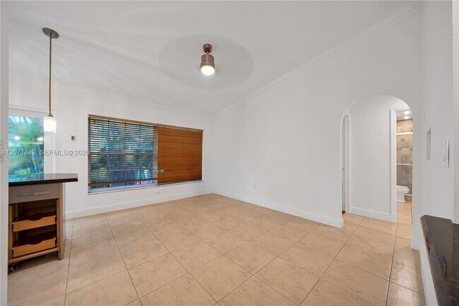 Building Photo - 6352 SW 112th Pl