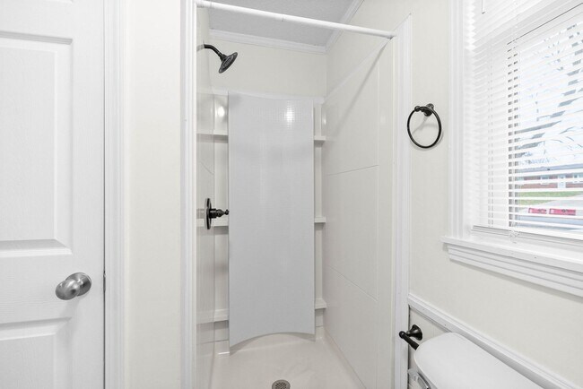 Building Photo - 2522 Timberwood Dr