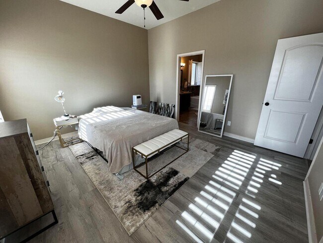 Building Photo - 3267 Percheron