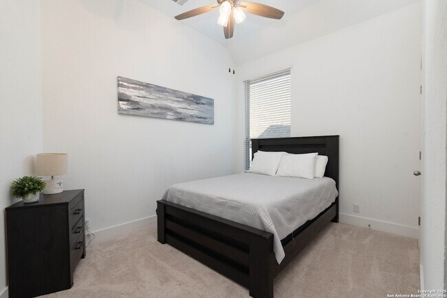 Building Photo - 12231 Old Gage Rnch