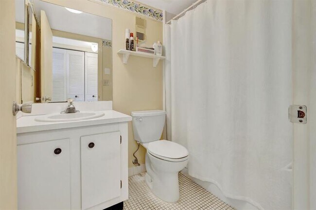 Building Photo - 9311 Orange Grove Dr