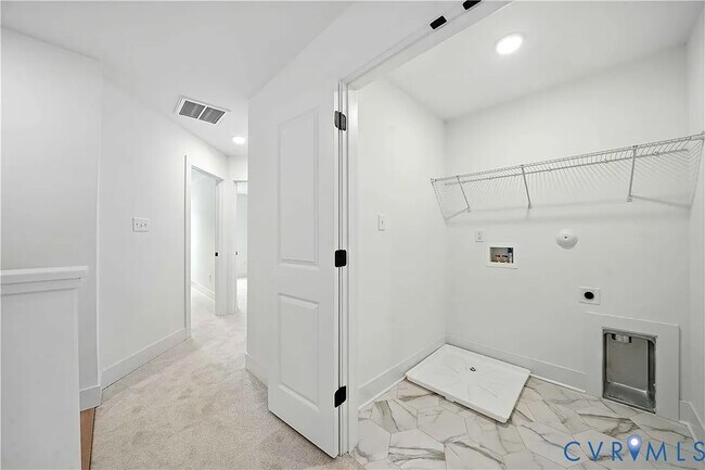 Building Photo - 15315 Sunray Aly