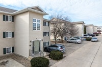 Building Photo - Magnolia Lane