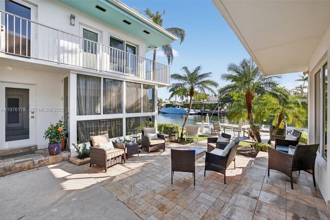 Building Photo - 180 Isle of Venice Dr