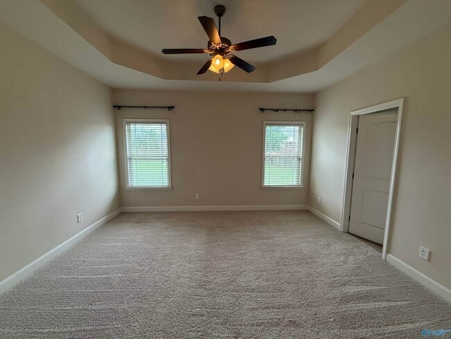 Building Photo - 24638 Rolling Vista Dr