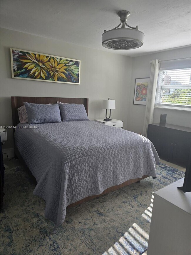 Building Photo - 1498 Jefferson Ave