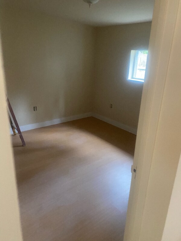 Building Photo - 517 N 155th St