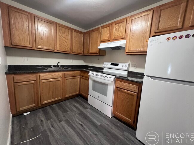 Building Photo - 310 Tappan St