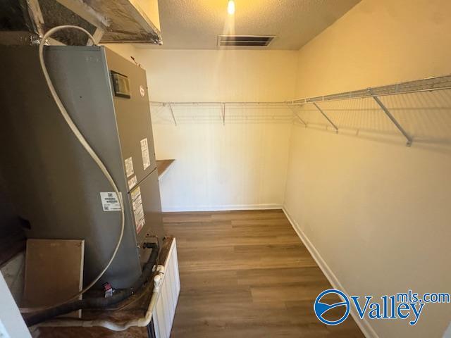 Building Photo - 5009 7 Pine Cir