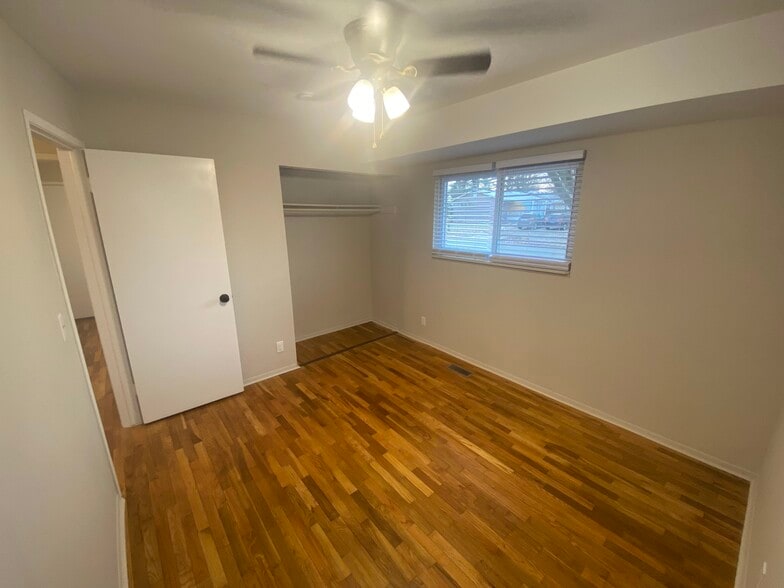 Building Photo - 1900 Holly Way