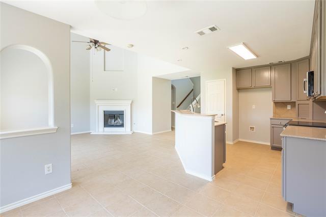 Primary Photo - 2012 Meadow View Dr