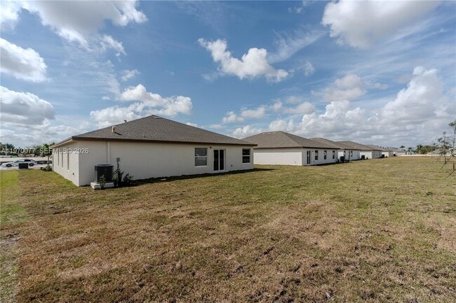 Building Photo - 17431 286th St