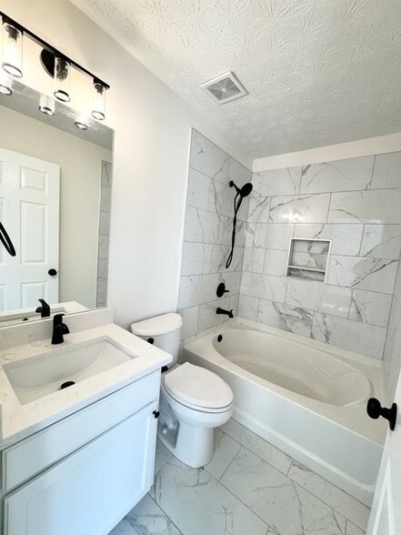 Building Photo - 6284 Southland Ridge