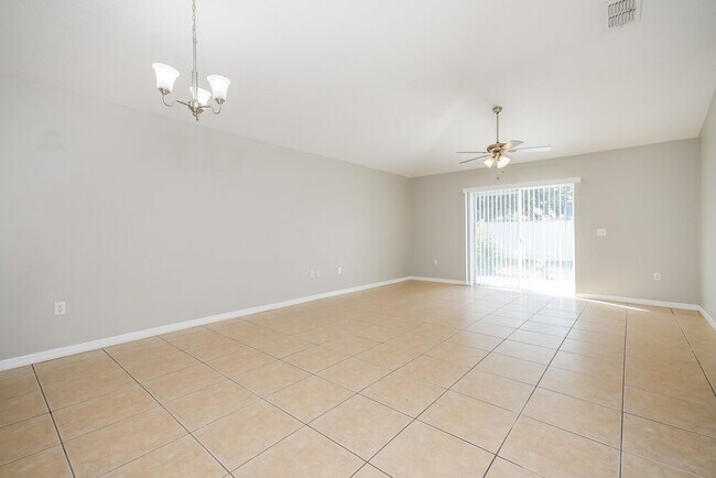 Building Photo - 4740 Petal Pawpaw Ln