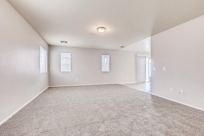 Building Photo - BEAUTIFUL 1 Story, 3 Bedroom 2 Bath Home Near Centennial Hills