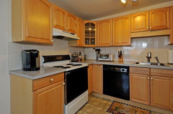 Building Photo - 9 Commonwealth Ct