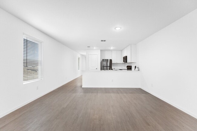 Building Photo - 4bed/2bath Home at Higdon Crossing Subdivision