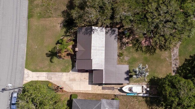 Building Photo - 31 Menendez Rd