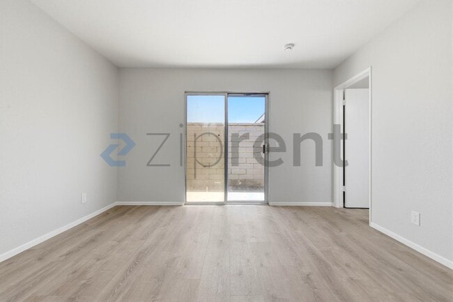 Building Photo - 34901 Marcia Rd