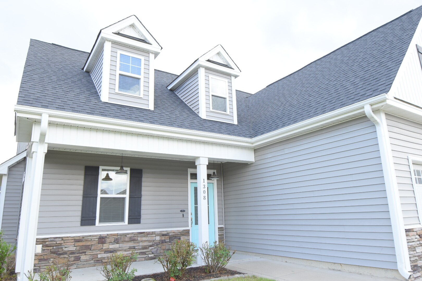 Building Photo - 1308 Teddy Rd