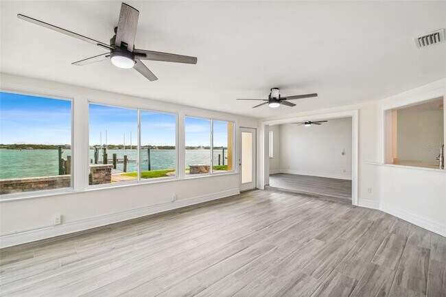 Building Photo - 11245 9th St E