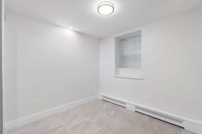 Building Photo - 6107 JFK Blvd E