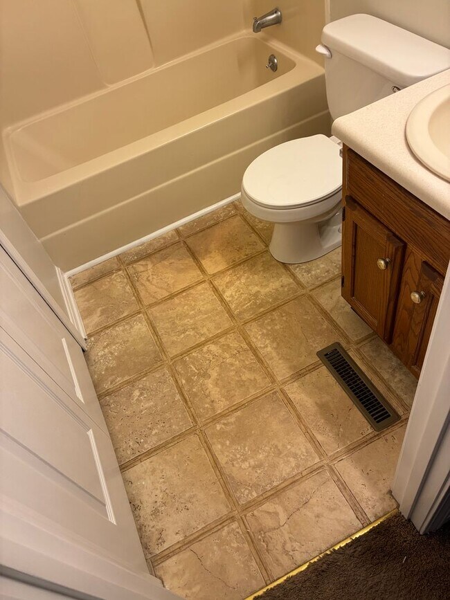 Building Photo - ***NEW Price***