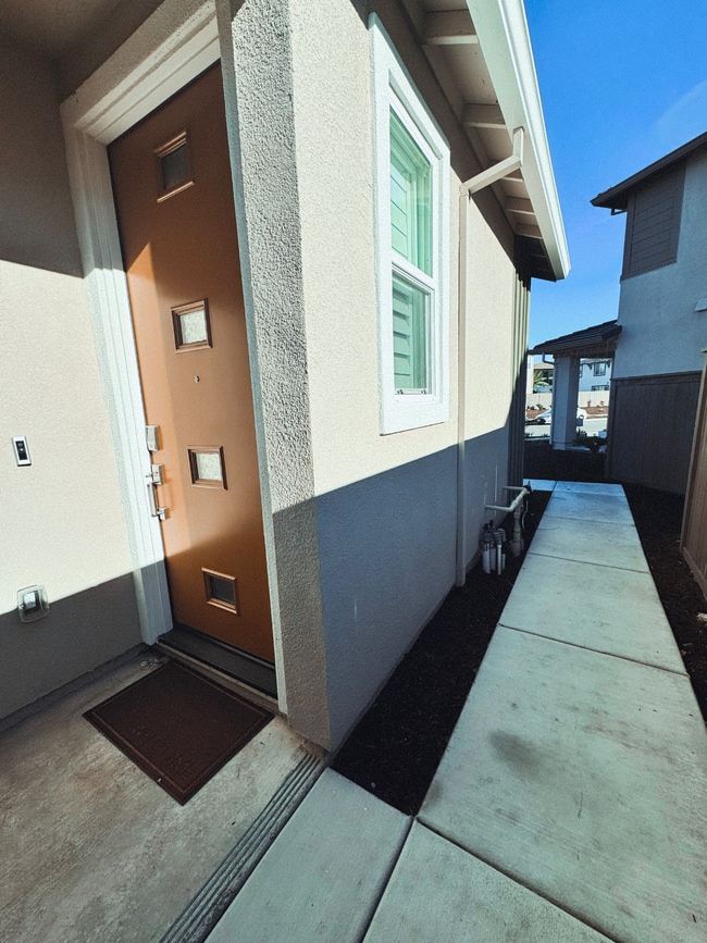 Building Photo - 4178 Eventide Ave