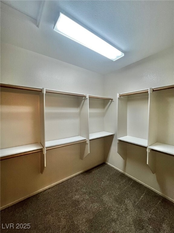 Building Photo - 2747 Lochleven Way