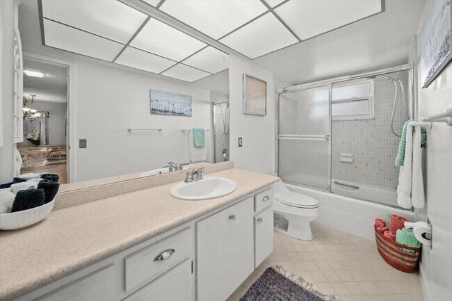Building Photo - 5108 Brittany Dr S