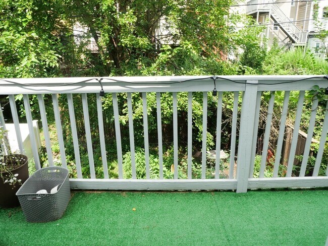 Building Photo - 140 Trenton St