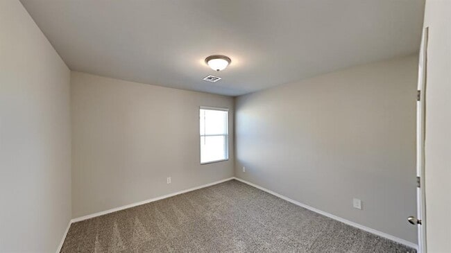 Building Photo - 2520 Alice Wy