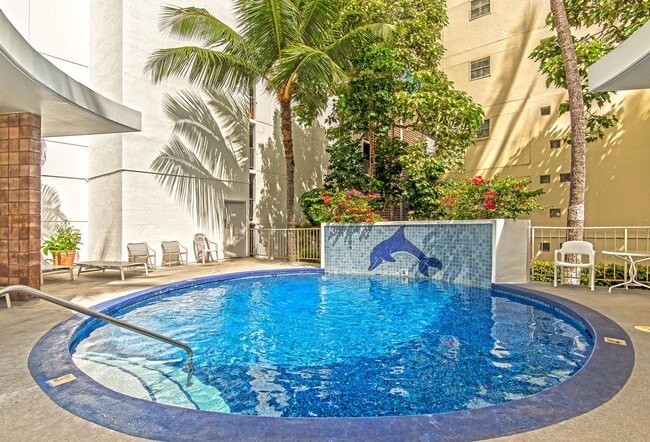 Building Photo - For Rent: 1-Bedroom Condo in Waikiki (24th...