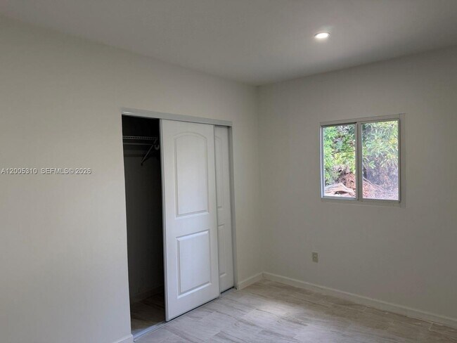 Building Photo - 2335 NW 68th St