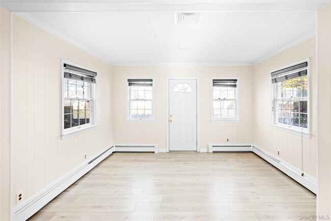 Building Photo - 250 West Ave