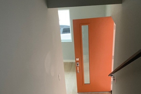 Building Photo - 4271 Rosewood Ave